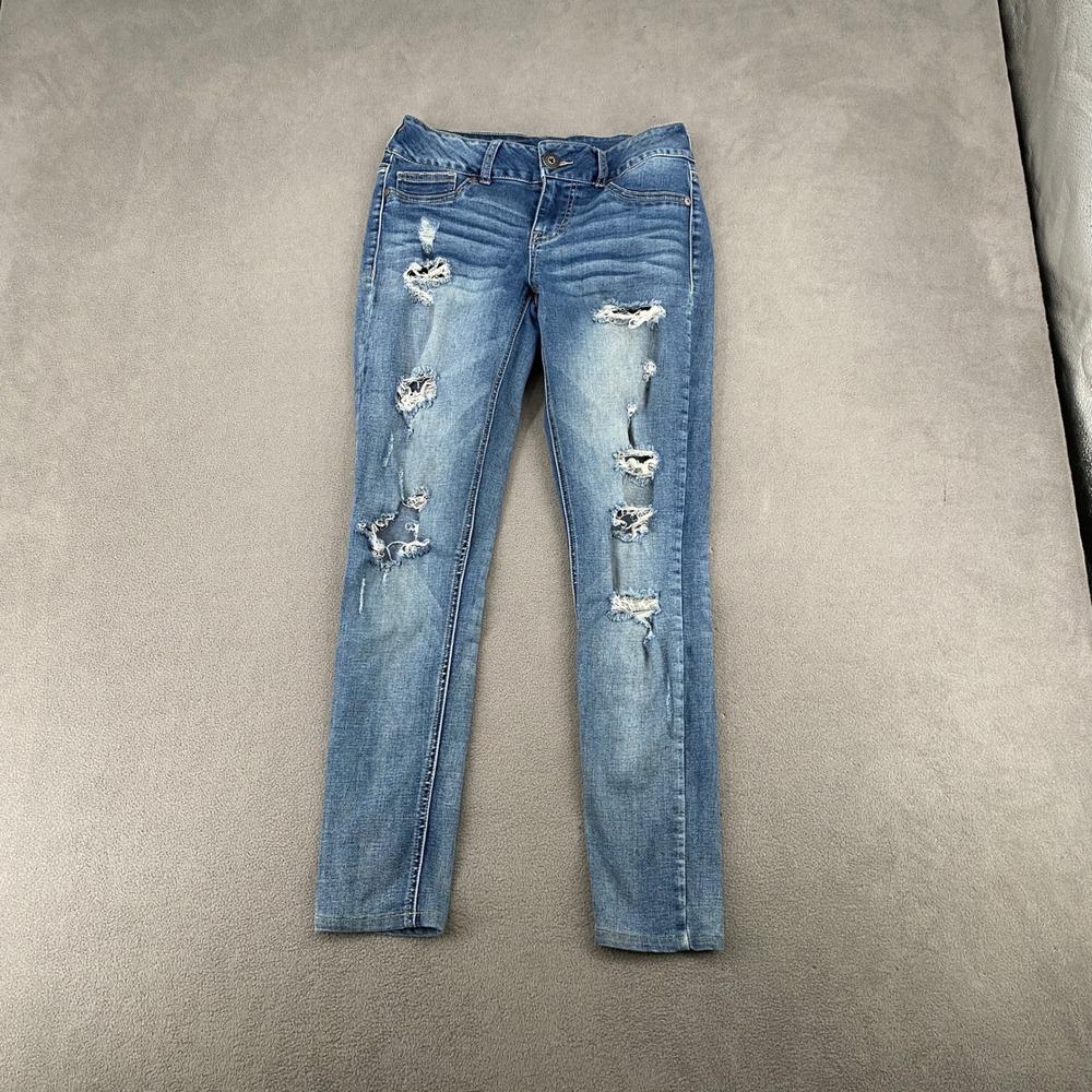 Maurices Distressed Skinny Jeans Medium Wash Denim Size S 7324